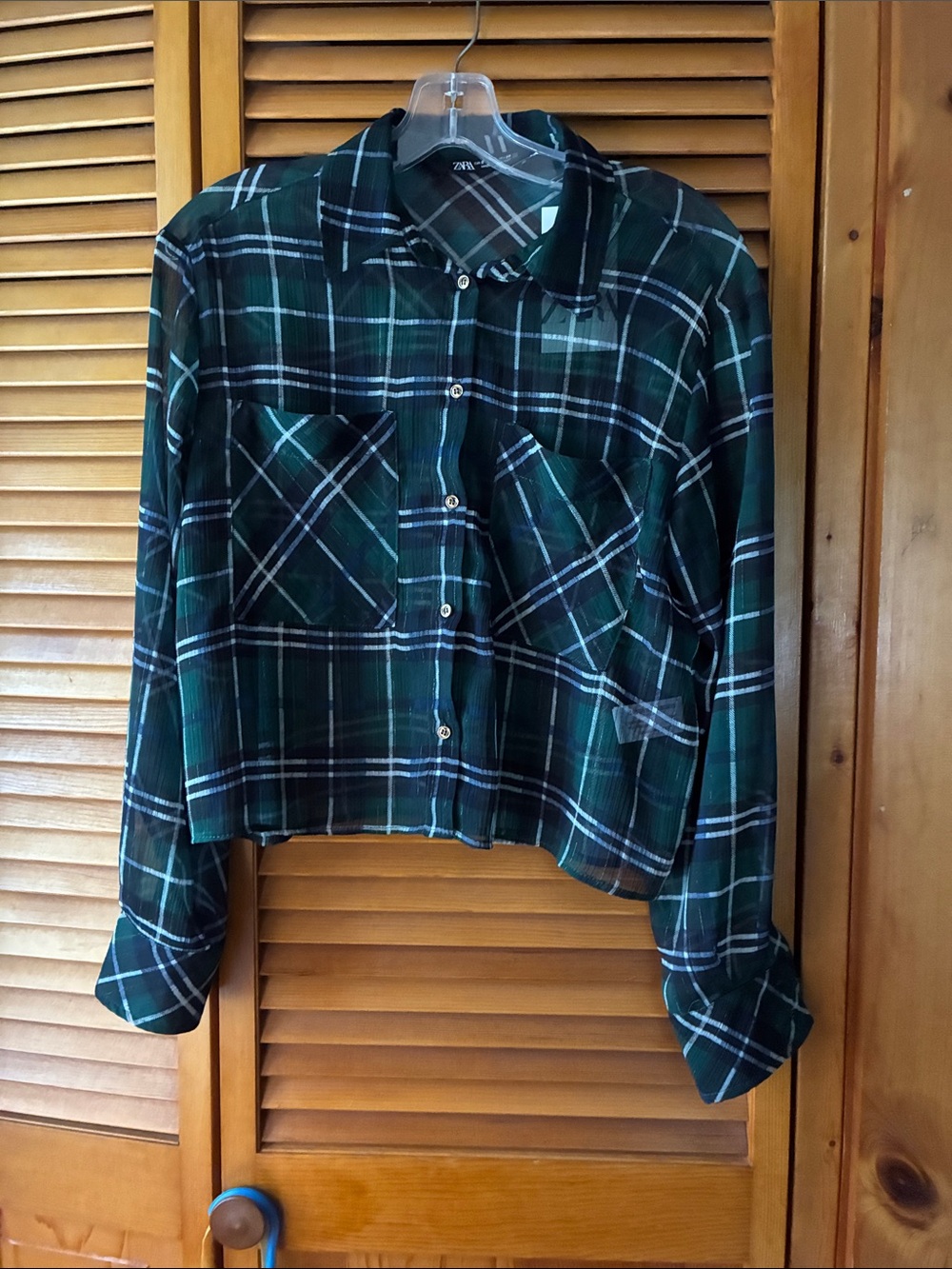 ZARA Dark Green Plaid Cropped Button-Down Shirt length 19”pit to pit 22”